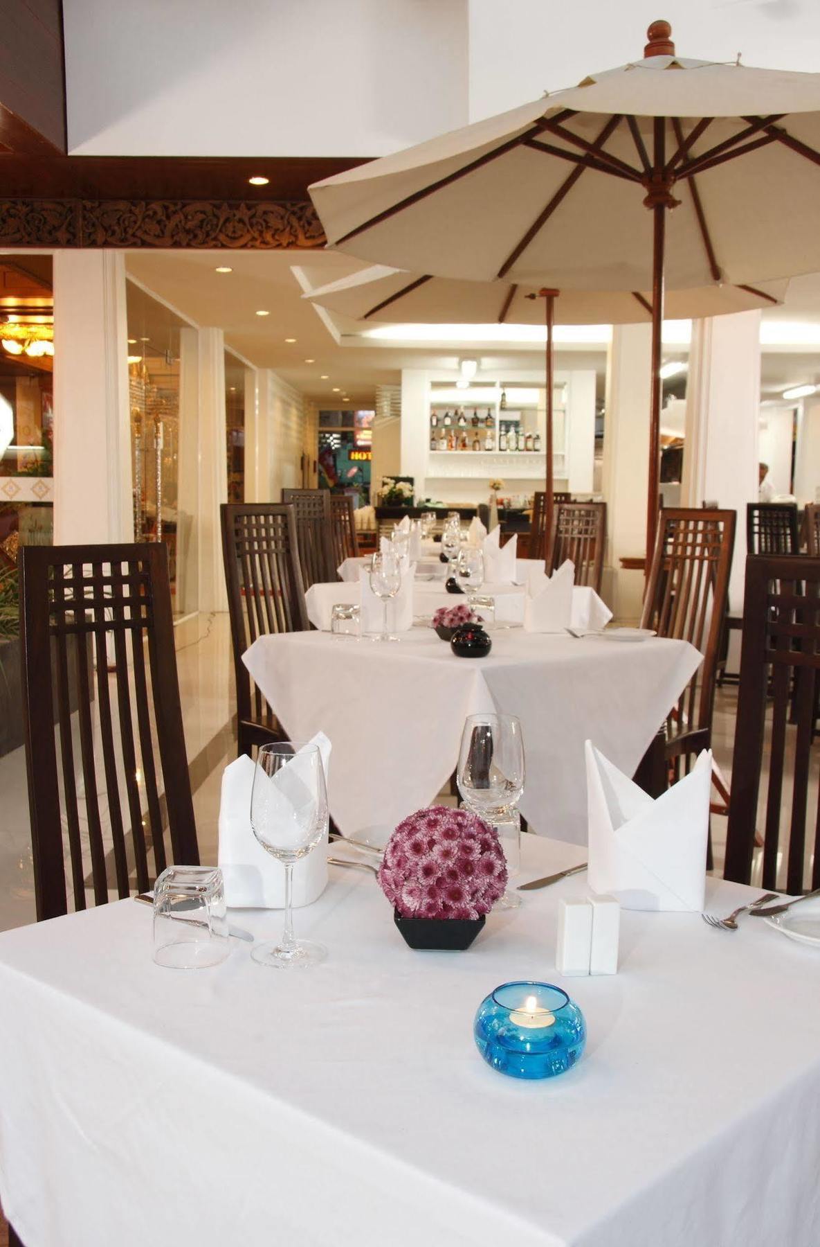 Rayaburi Hotel, Patong Eksteriør bilde