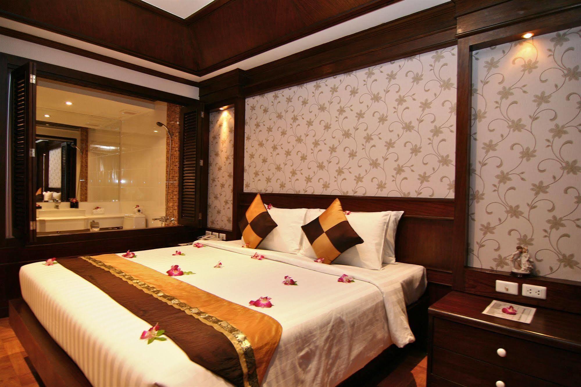 Rayaburi Hotel, Patong Eksteriør bilde