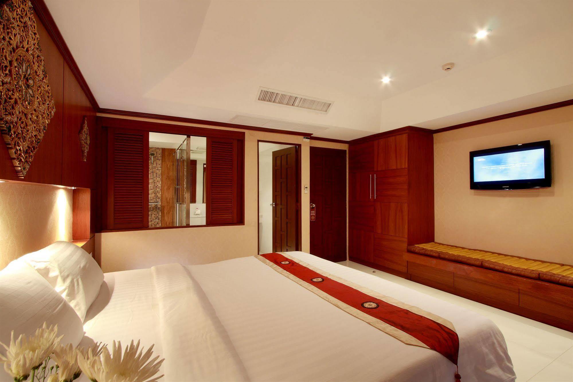 Rayaburi Hotel, Patong Eksteriør bilde