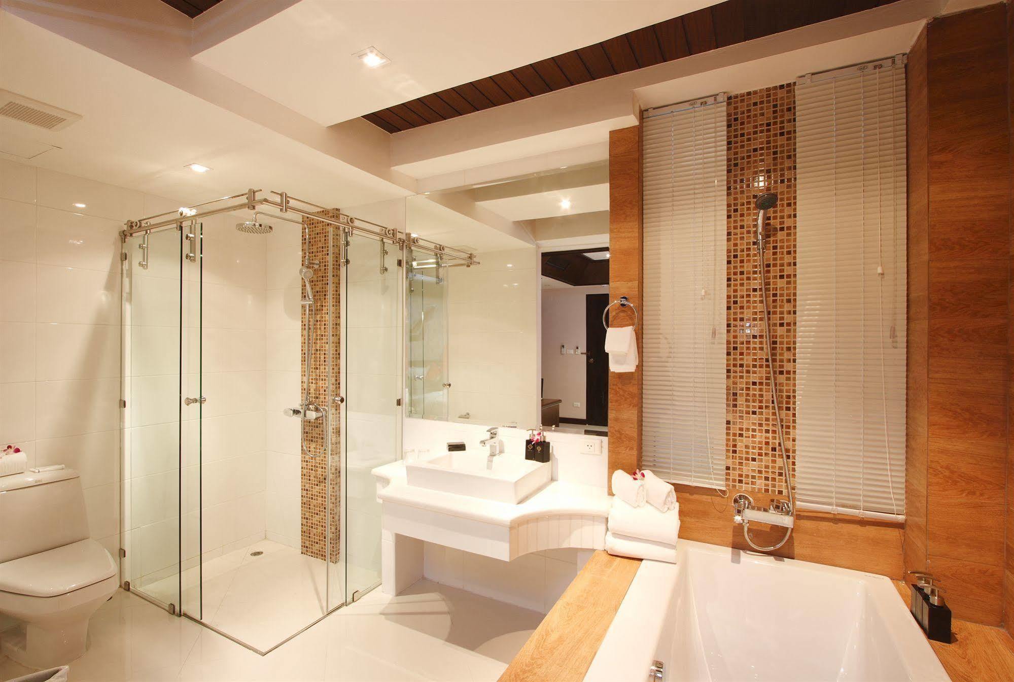 Rayaburi Hotel, Patong Eksteriør bilde