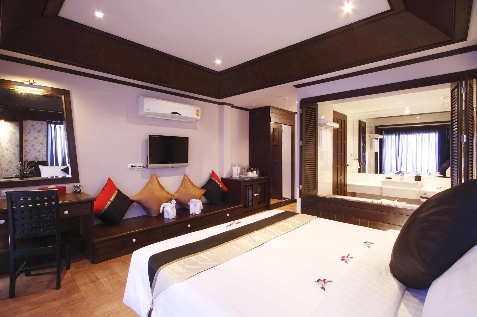 Rayaburi Hotel, Patong Eksteriør bilde